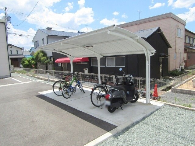  ファミールＢ