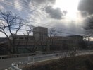 名張市立赤目中学校(中学校/中等教育学校)まで581m プランドールⅡ