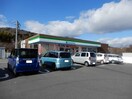 ファミリーマート名張あかめ店(コンビニ)まで1809m プランドールⅡ
