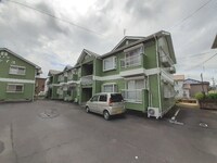 ハイツソレイユＡ