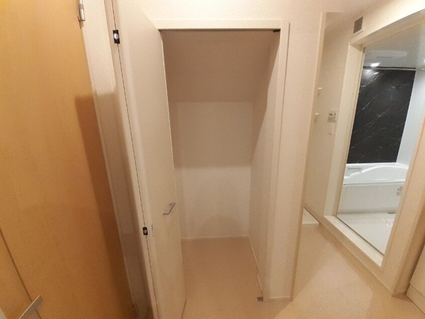 同タイプのお部屋の参考写真です。 エトワールくらもちａ