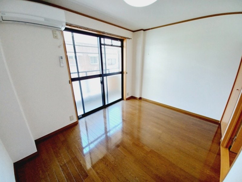 別部屋参考写真です 山崎マンション