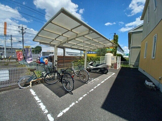  レジデンス夏見