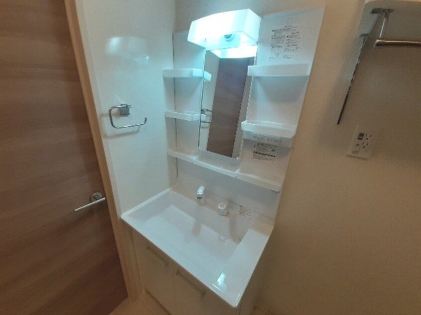 同物件別室の画像です イーストフィールド