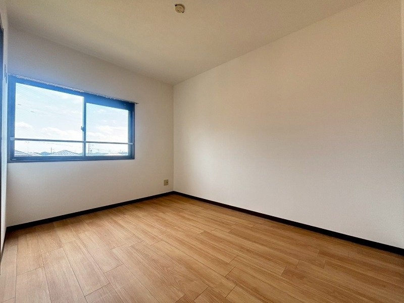  ルミエールヒルズ