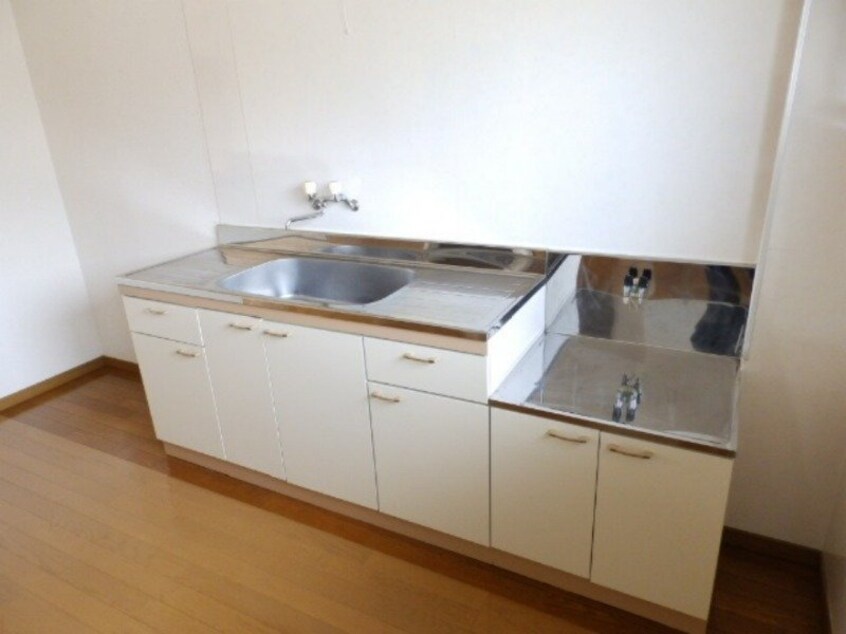  メゾンフォーラム