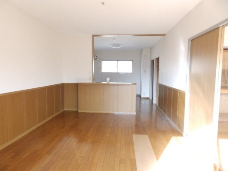  メゾンフォーラム