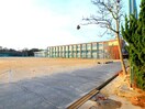 桑名市立陵成中学校(中学校/中等教育学校)まで1659m グランジュッテ　Ｅ