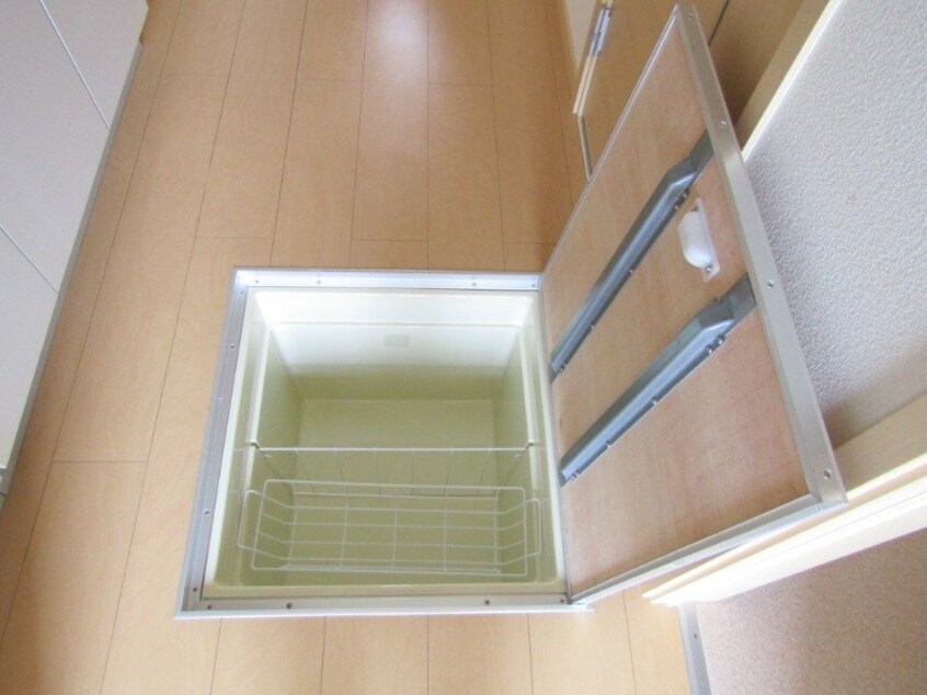 同型参考写真 クレールメゾン