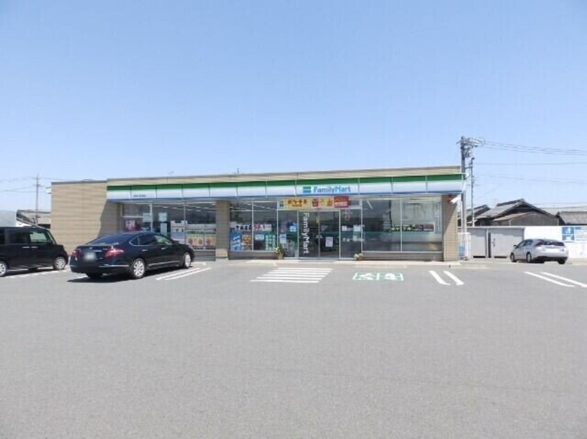 ファミリーマート名四小貝須店(コンビニ)まで2991m ブラン　ヴェール