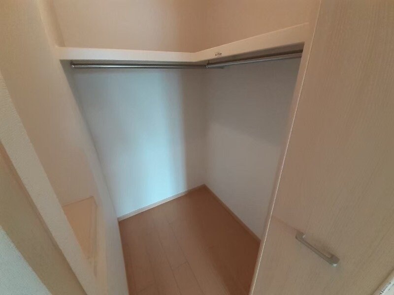 同物件別室反転タイプ画像 ゾネンブルーメ