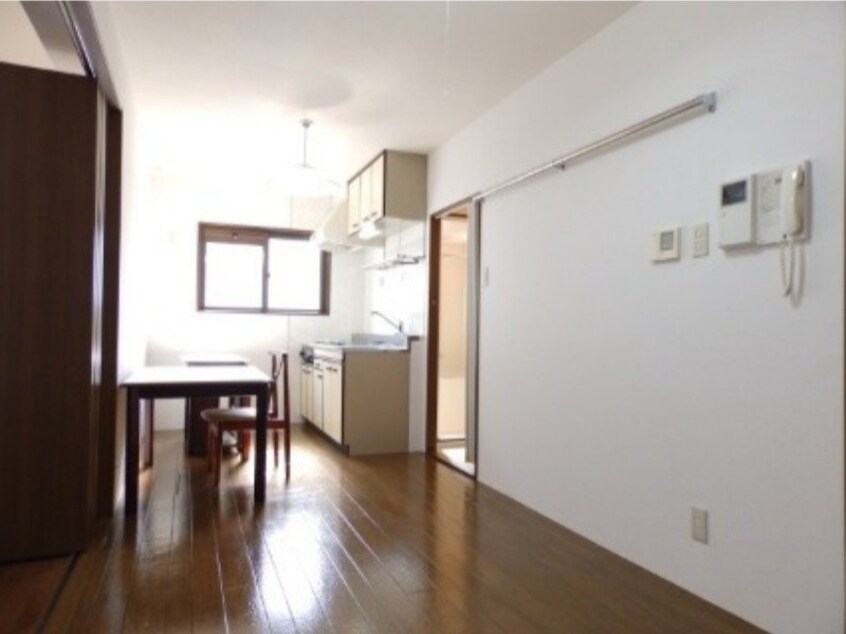  サイレンス上野