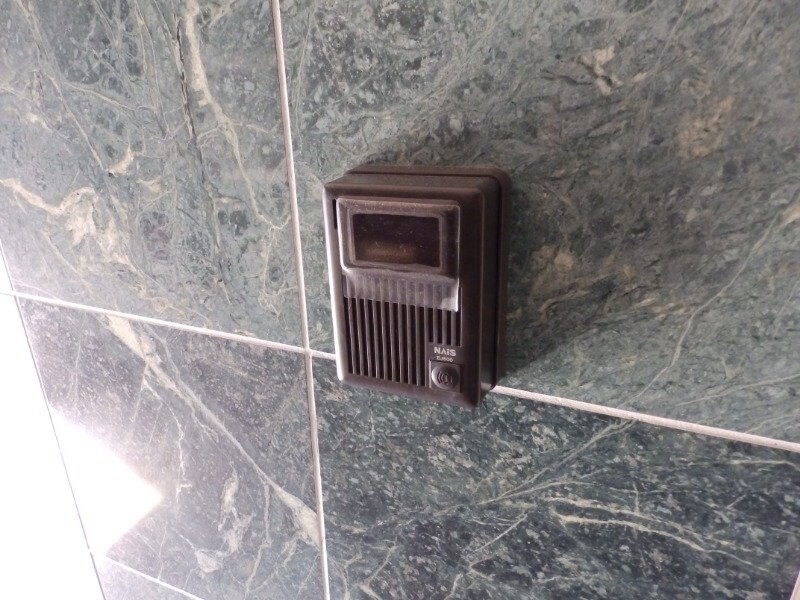  サイレンス上野