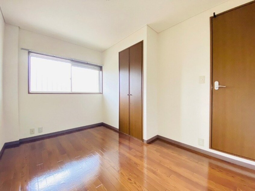 同型参考写真 グランドパレス松井