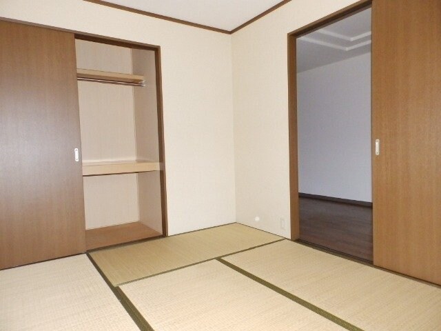 同型参考写真 グランドパレス松井