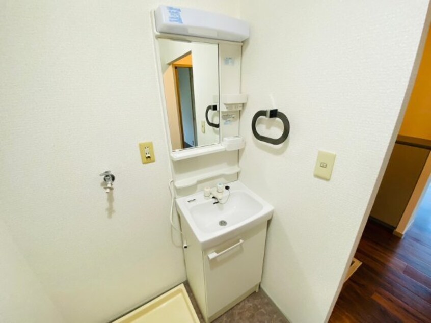  コリーナエスペランサ C棟