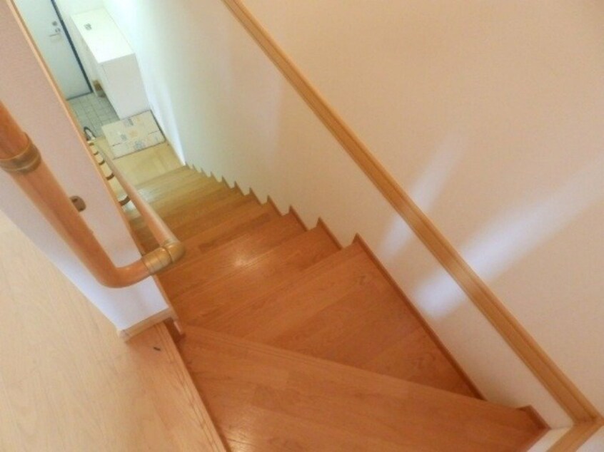  エスポワール A棟