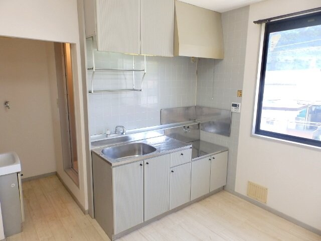  プロスペリティ髙阪 A棟