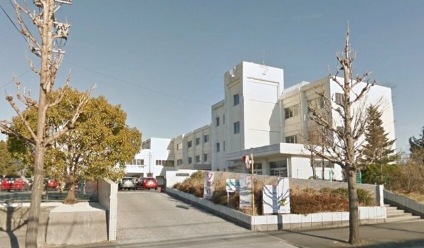 桑名市立光陵中学校(中学校/中等教育学校)まで1800m スターヒルズ