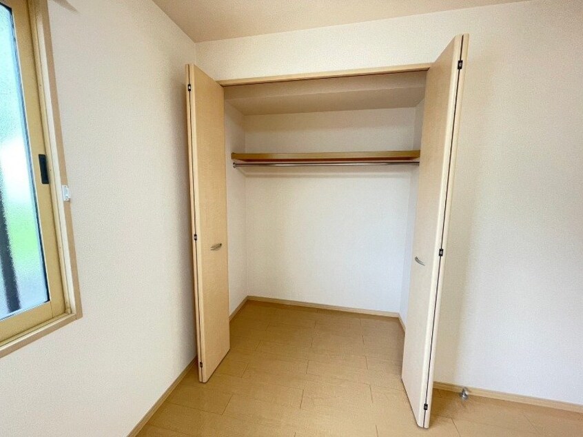 同物件別室反転写真 シェルクレール　参番館