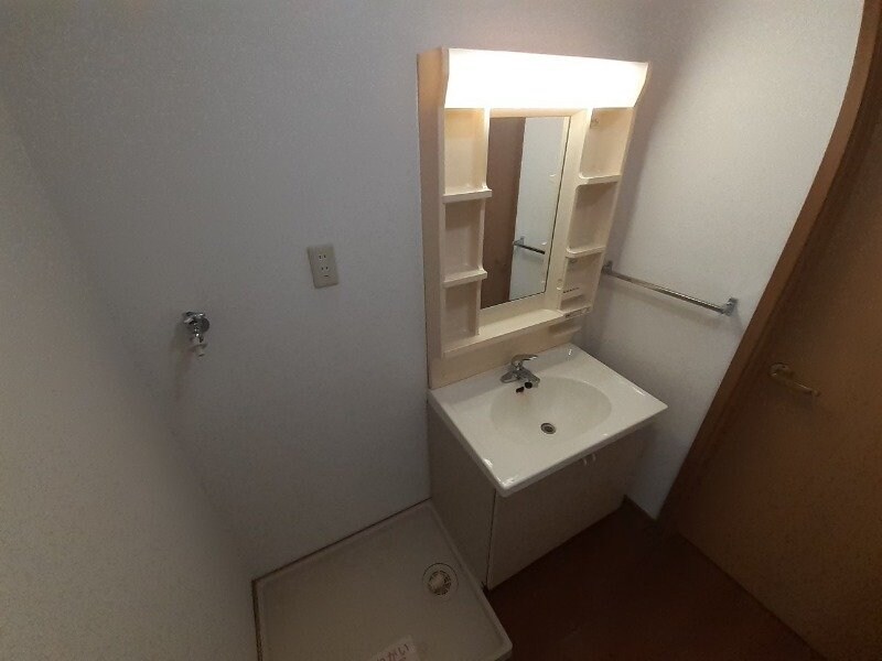 同型参考写真 アネスト