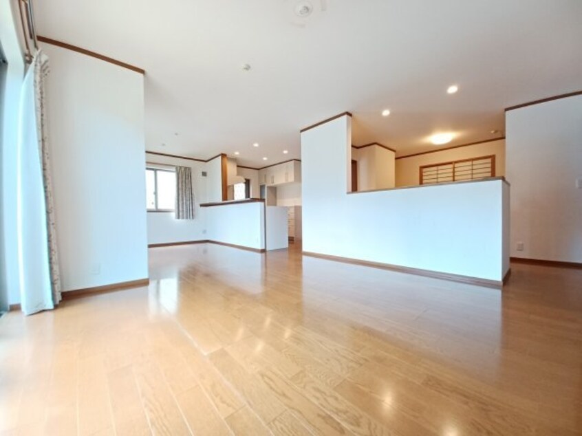  桑名市陽だまりの丘六丁目一戸建て