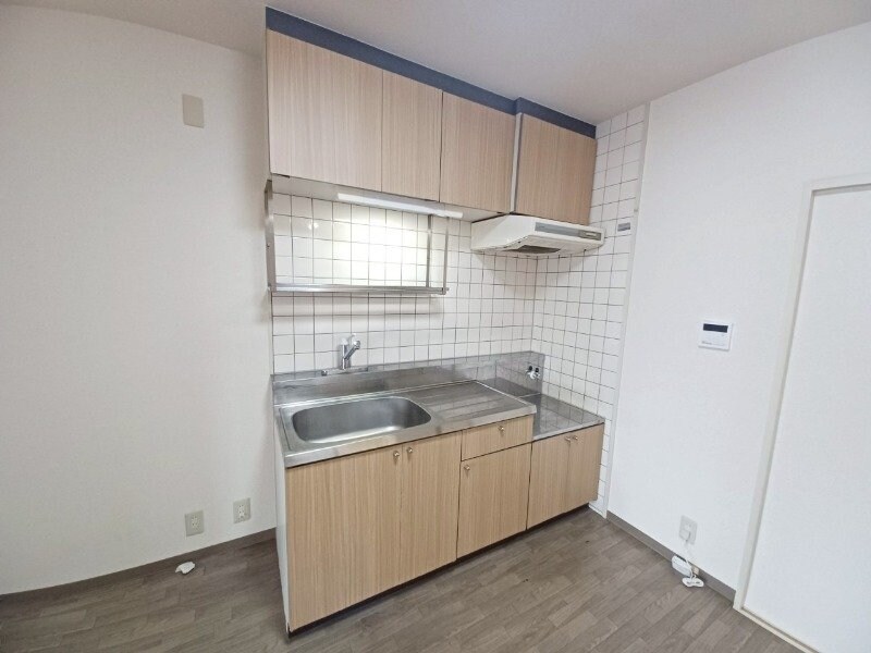  ＷＥＳＴ　ＰＡＬＡＣＥ