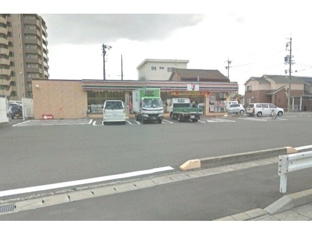 セブンイレブン 桑名益生店(コンビニ)まで900m ｆｏｎｔｅ霞