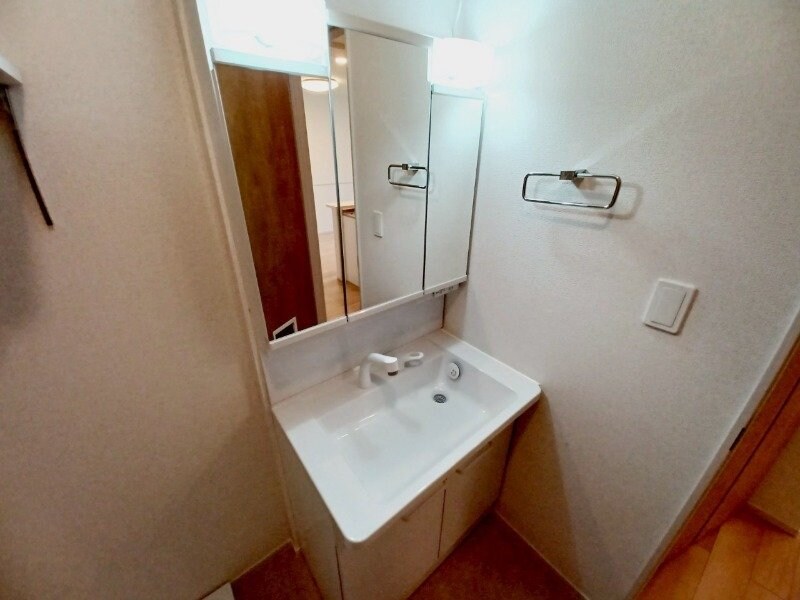 同物件別部屋のお写真です。 ひかり　Ｂ