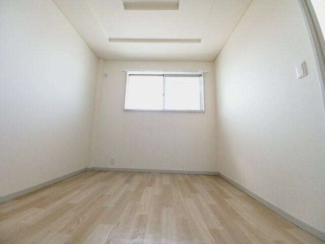  グリーンハイツ