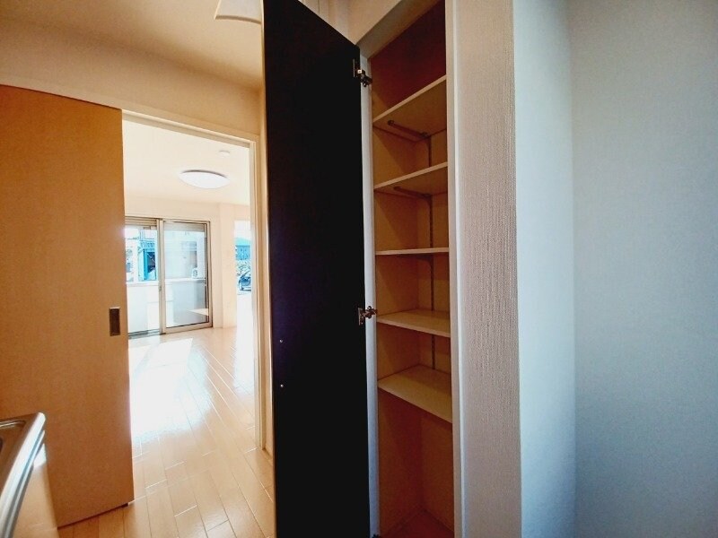 同物件別室反転写真 ドミール富貴