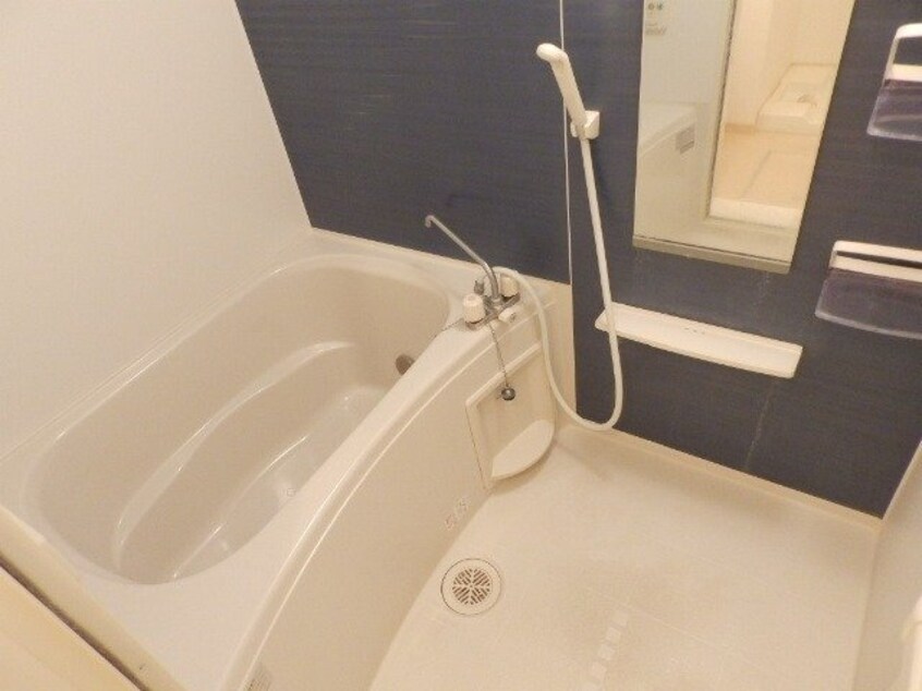 同型参考写真 メゾン葵