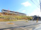 桑名市立星見ケ丘小学校(小学校)まで553m サニーヒル星見ヶ丘