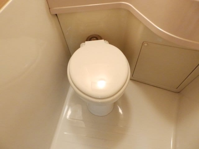 トイレ くわなハイツ