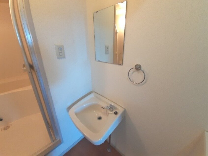  サニーヒル松ノ木 B棟