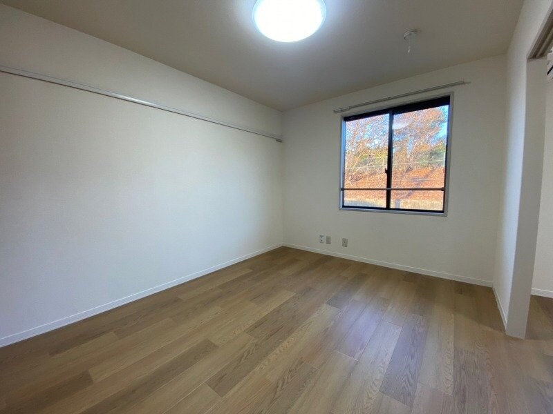 同物件、別部屋参照 ルーブル