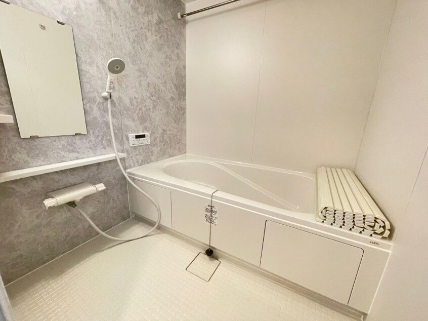 同一タイプの写真 Ｒｏｓｅ　Ｇａｒｄｅｎ