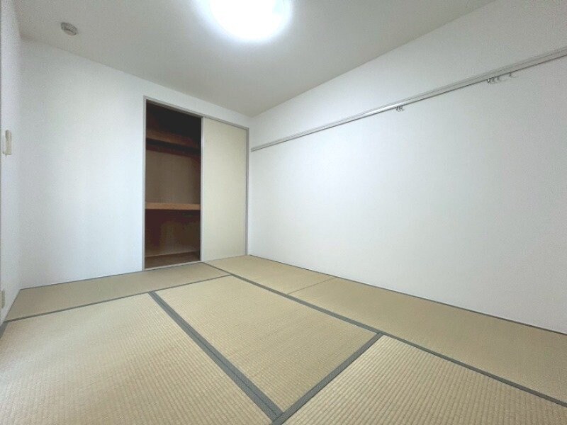  ウエストパレス