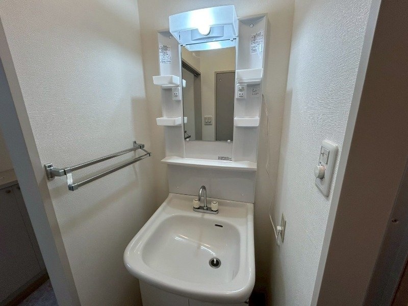  ウエストパレス