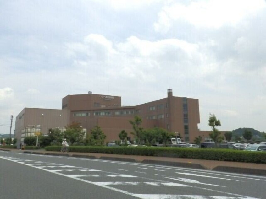 三重県厚生農業協同組合連合会三重北医療センターいなべ総合病院(病院)まで1855m アヴニール　Ａ
