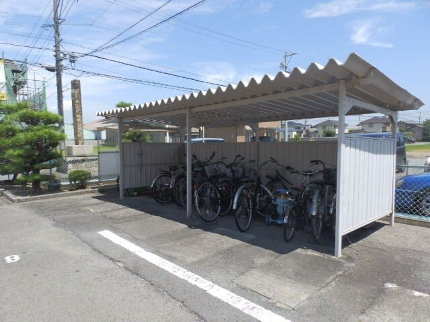  シャイン城山