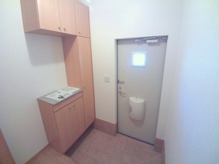 同型反転画像です。 フォレスタあさひ　Ａ