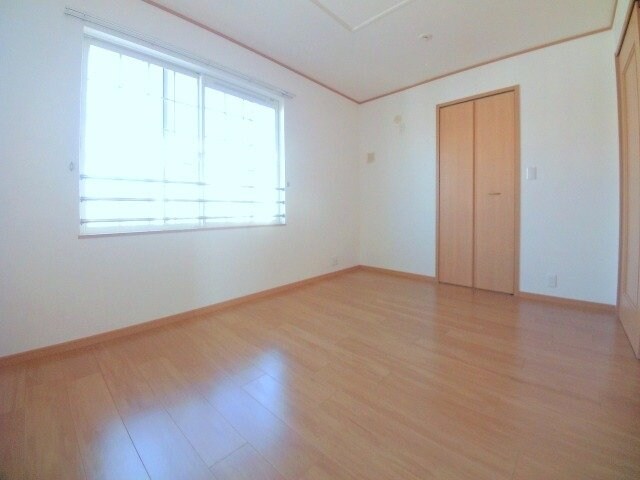 同型反転画像です。 フォレスタあさひ　Ａ