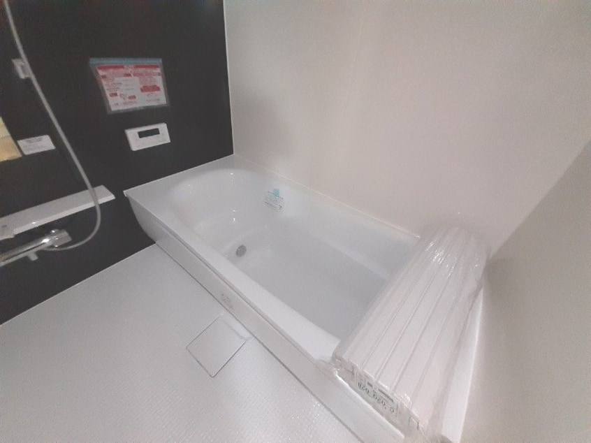  Ｌａｎｄ ｃｏｕｒｔ 小泉 Ａ