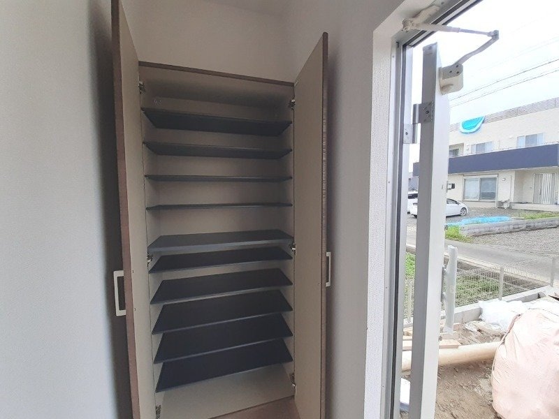  Ｌａｎｄ ｃｏｕｒｔ 小泉 Ａ