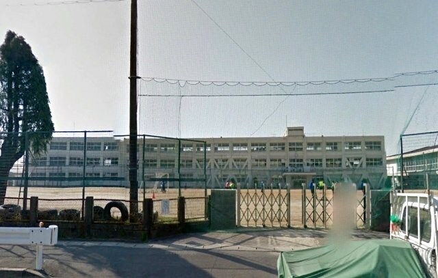 桑名市立明正中学校(中学校/中等教育学校)まで2100m ALLURE