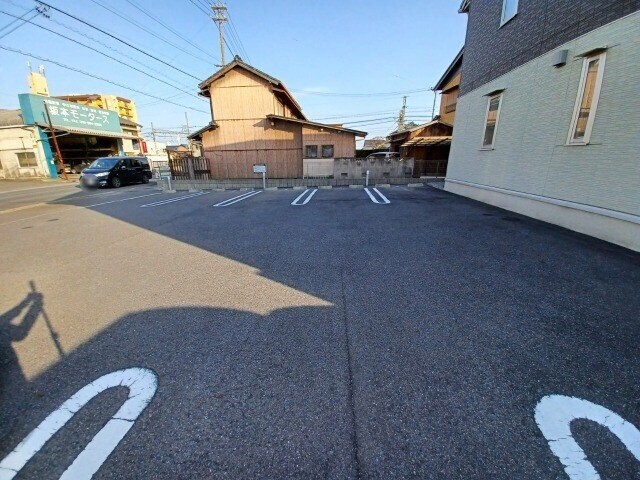  ラウレ松原