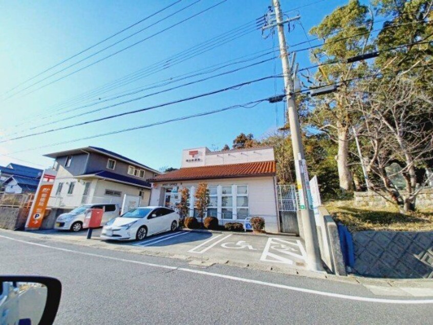 朝日郵便局(郵便局)まで1417m ブリアン　Ⅱ