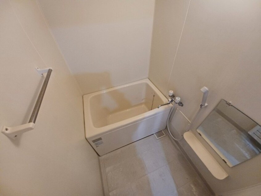 同型部屋写真です。 ウォーターバレータウンＡ