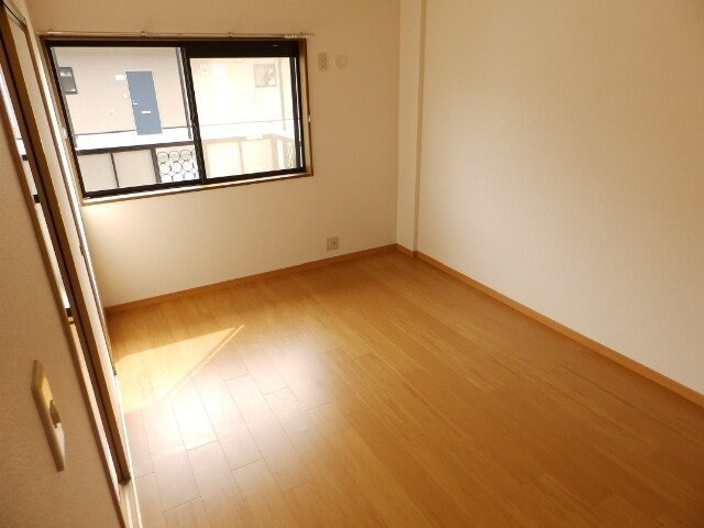 同型部屋写真です。 スカイメゾンⅡ